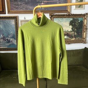 Vintage Pursuits Ltd Green Merino Wool Sweater